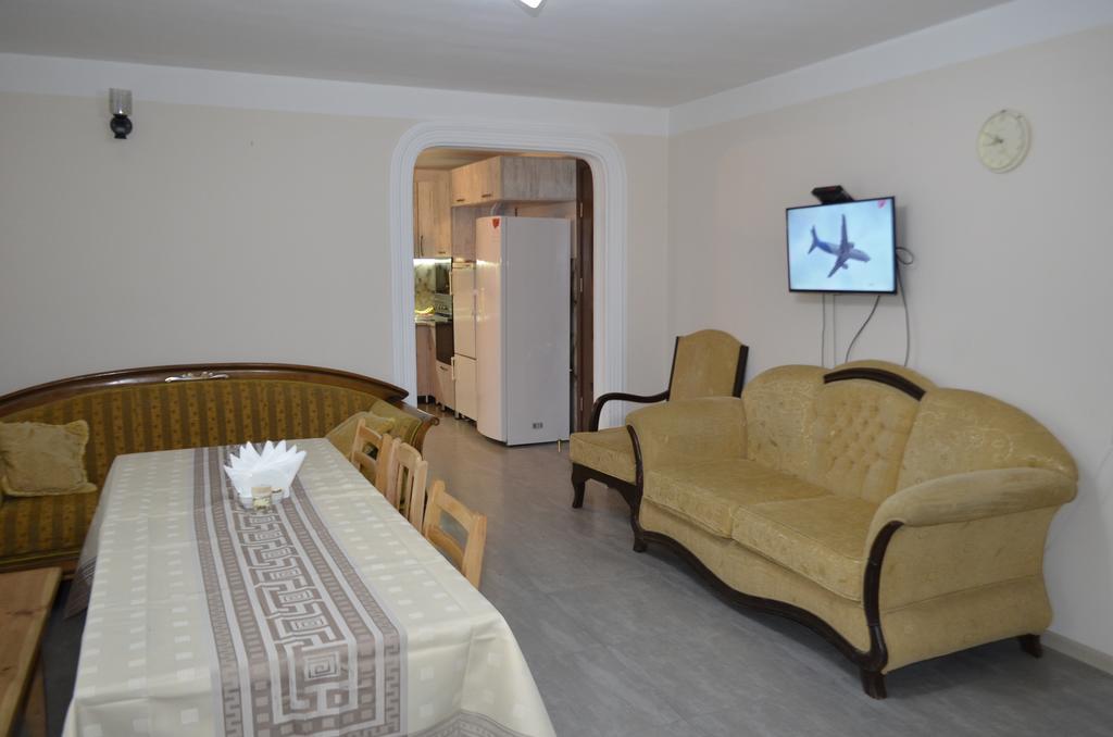 Guest House Gogia Zhabeshi 외부 사진